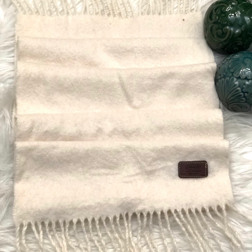 Scarf - Picture 2 of 6